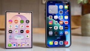 Samsung-Galaxy-Z-Fold-8-vs-Apple-iPhone-Fold-Ultra